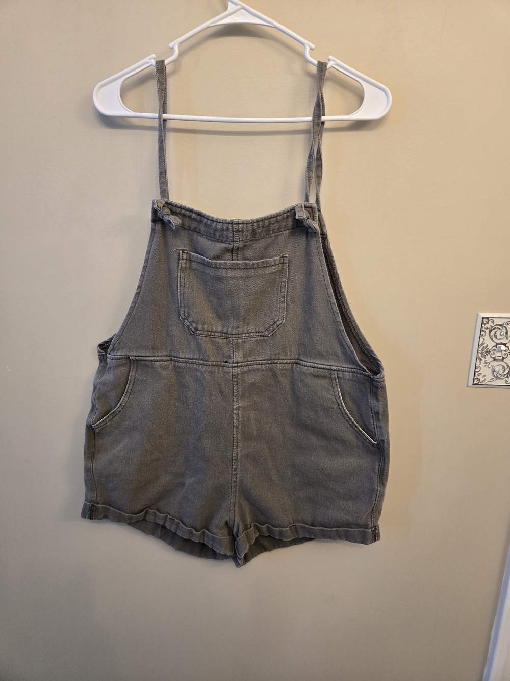 Cider Gray Washed Denim Short Overalls - Women L